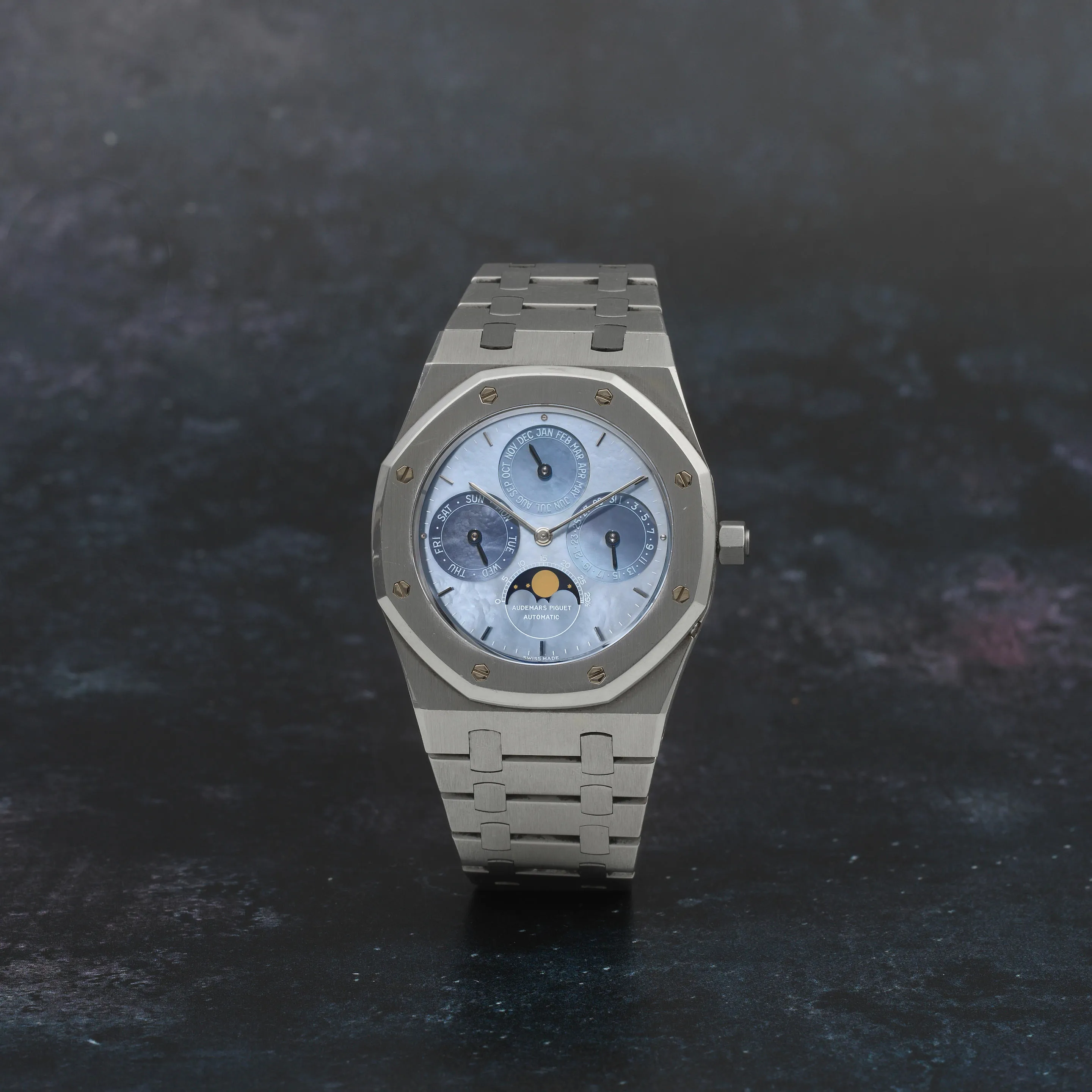 Audemars Piguet Royal Oak Quantième Perpetuel 25686PT 36mm Platinum Blue mother of pearl