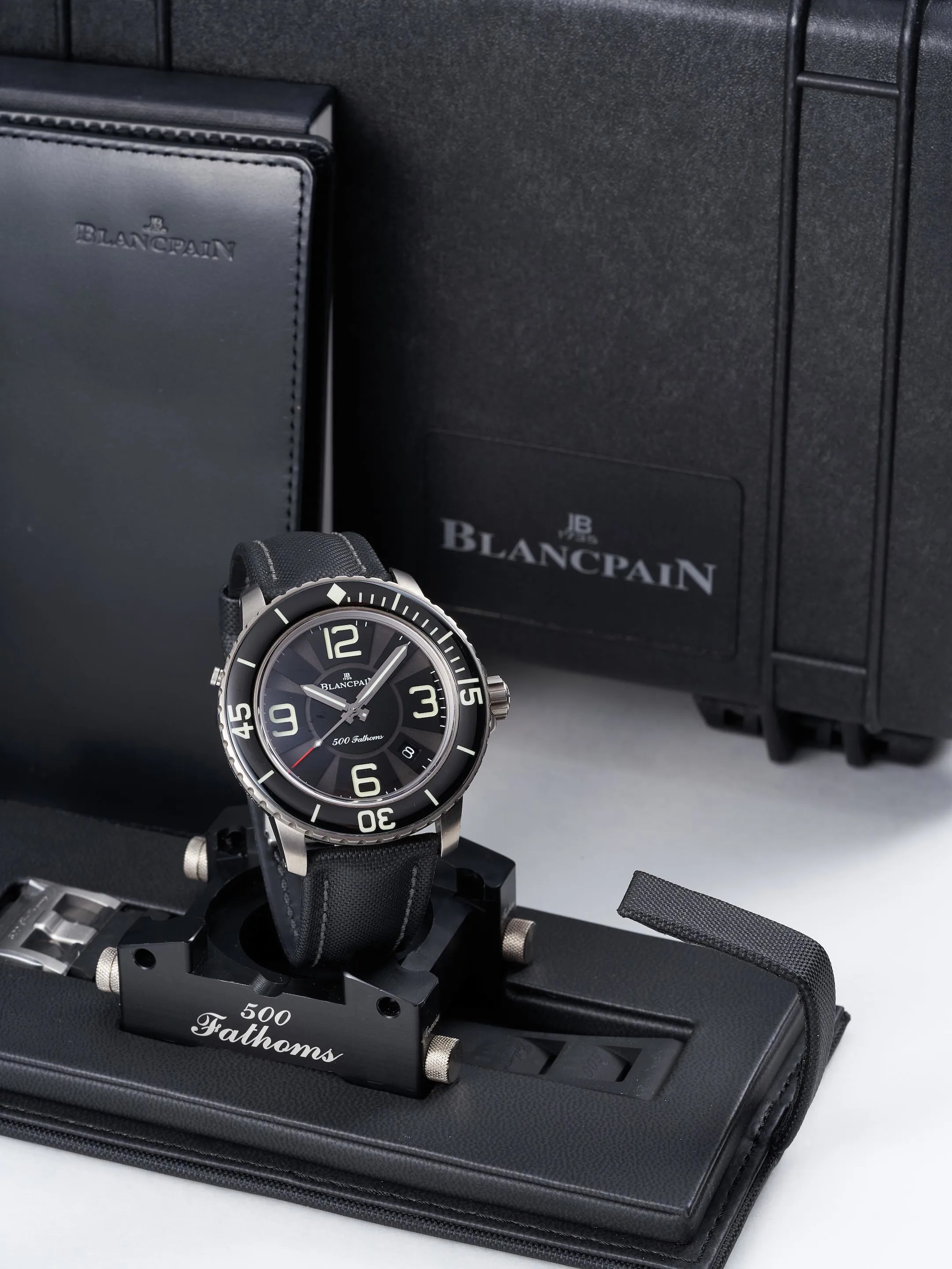 Blancpain Fifty Fathoms 50015-12B30-52B 48mm Titanium Black