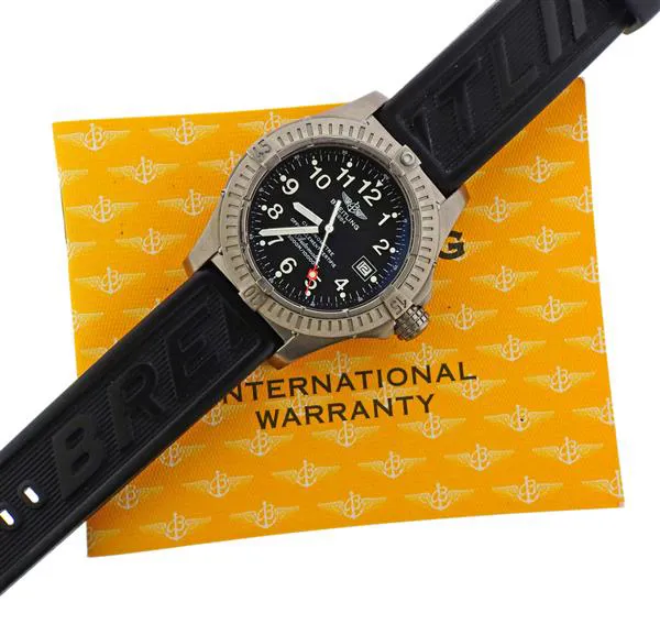 Breitling Avenger E17370 42mm Titanium Black 4