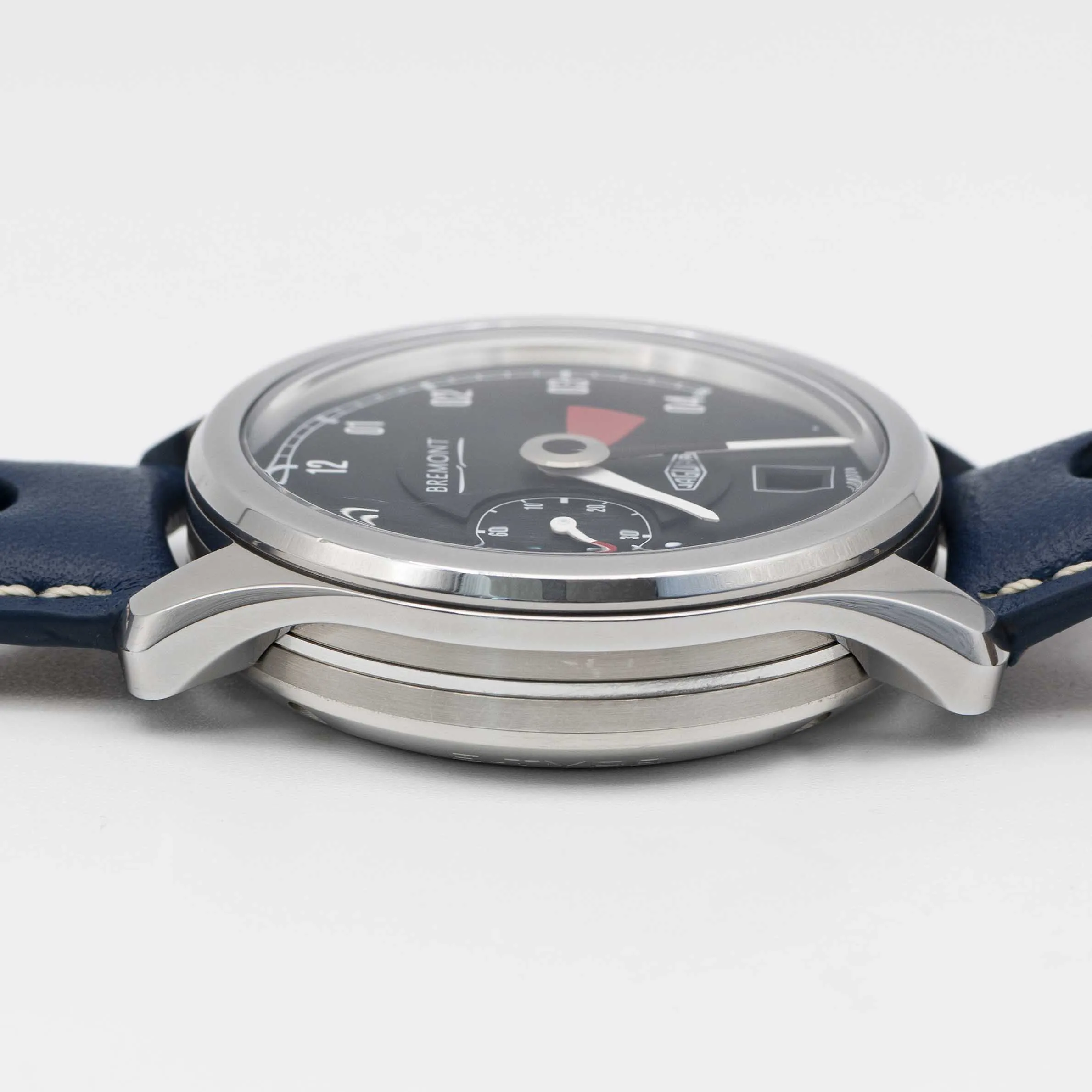 Bremont Jaguar 43mm Stainless steel 7