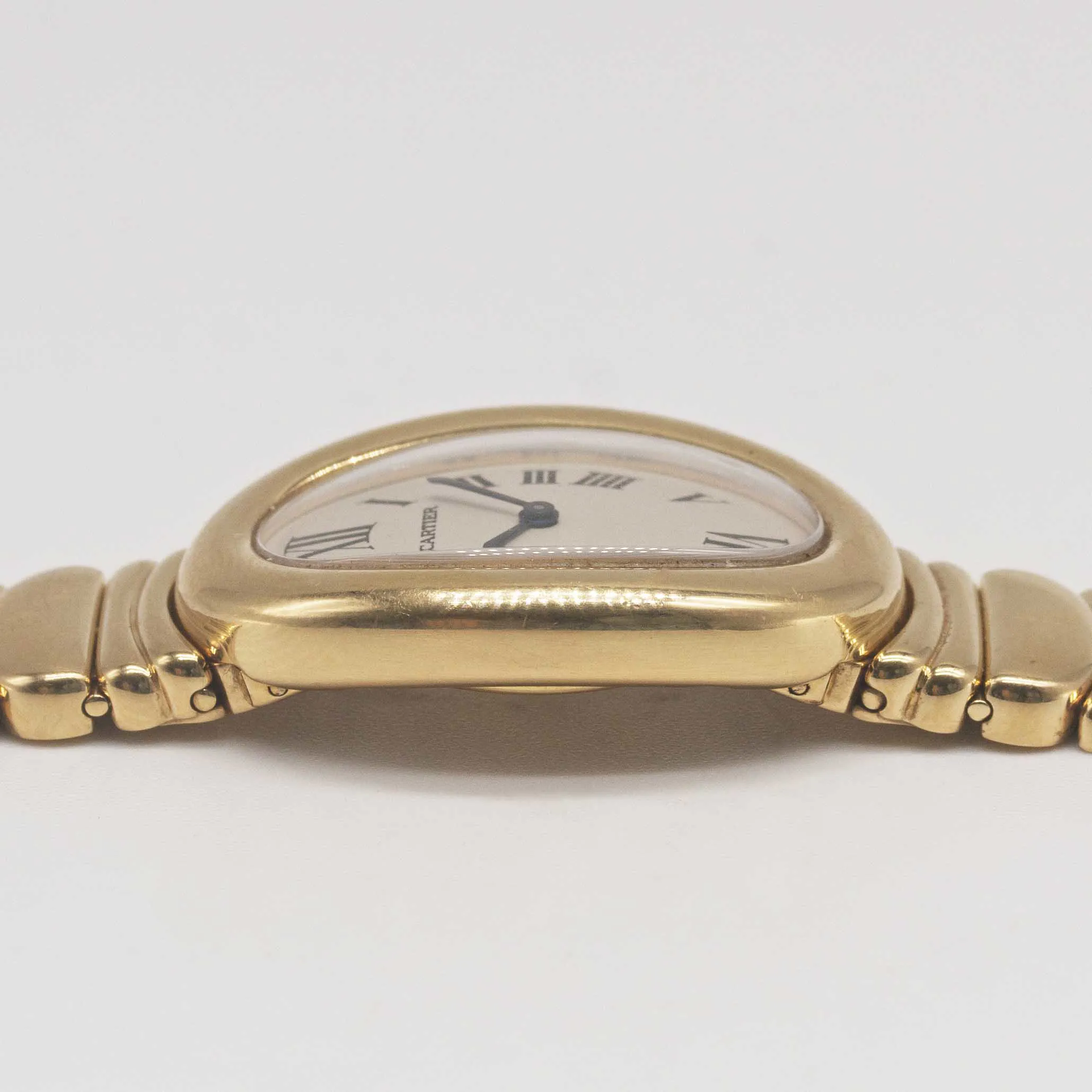 Cartier Baignoire 1954 31mm Yellow gold White 7