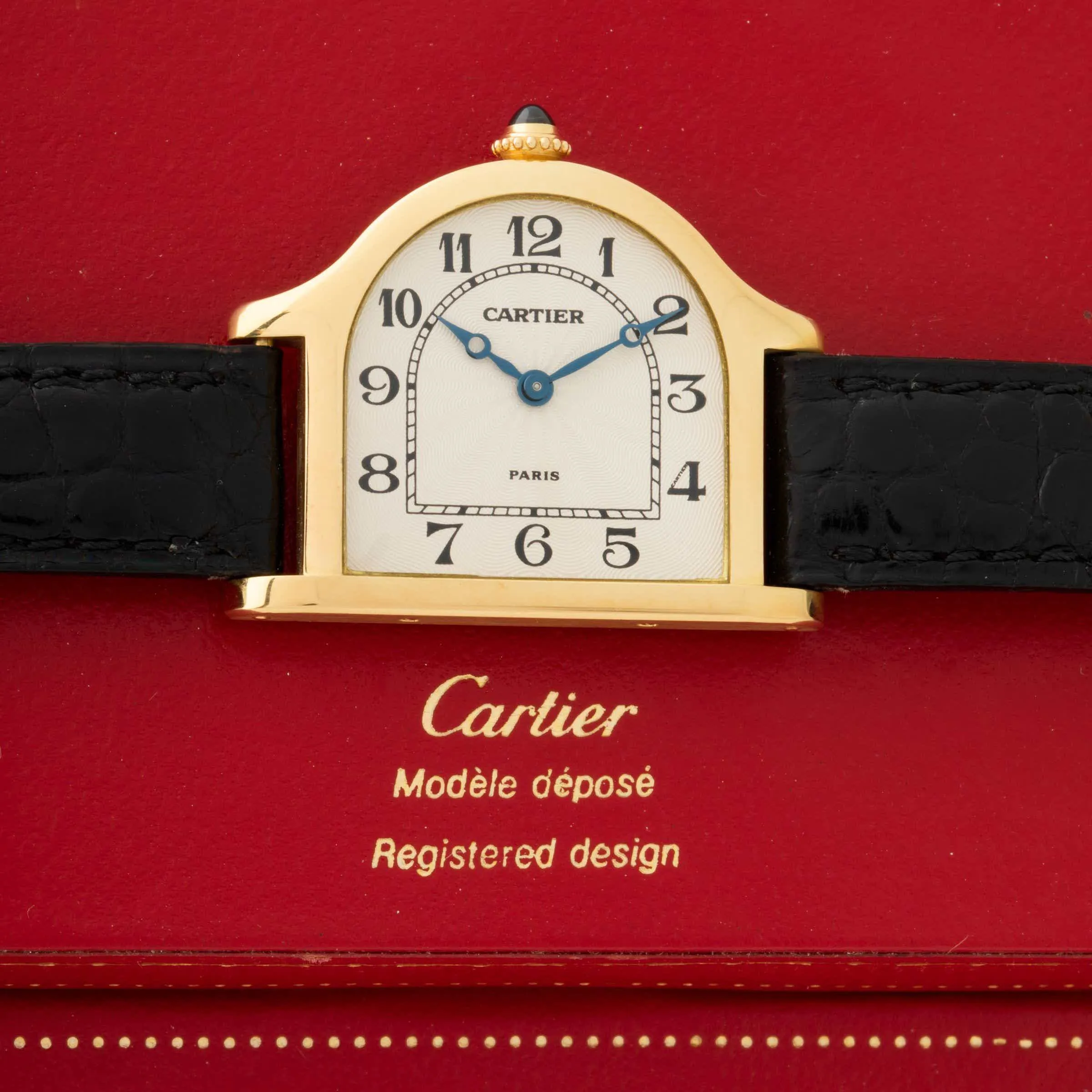 Cartier Cloche 8876 25mm Yellow gold 6