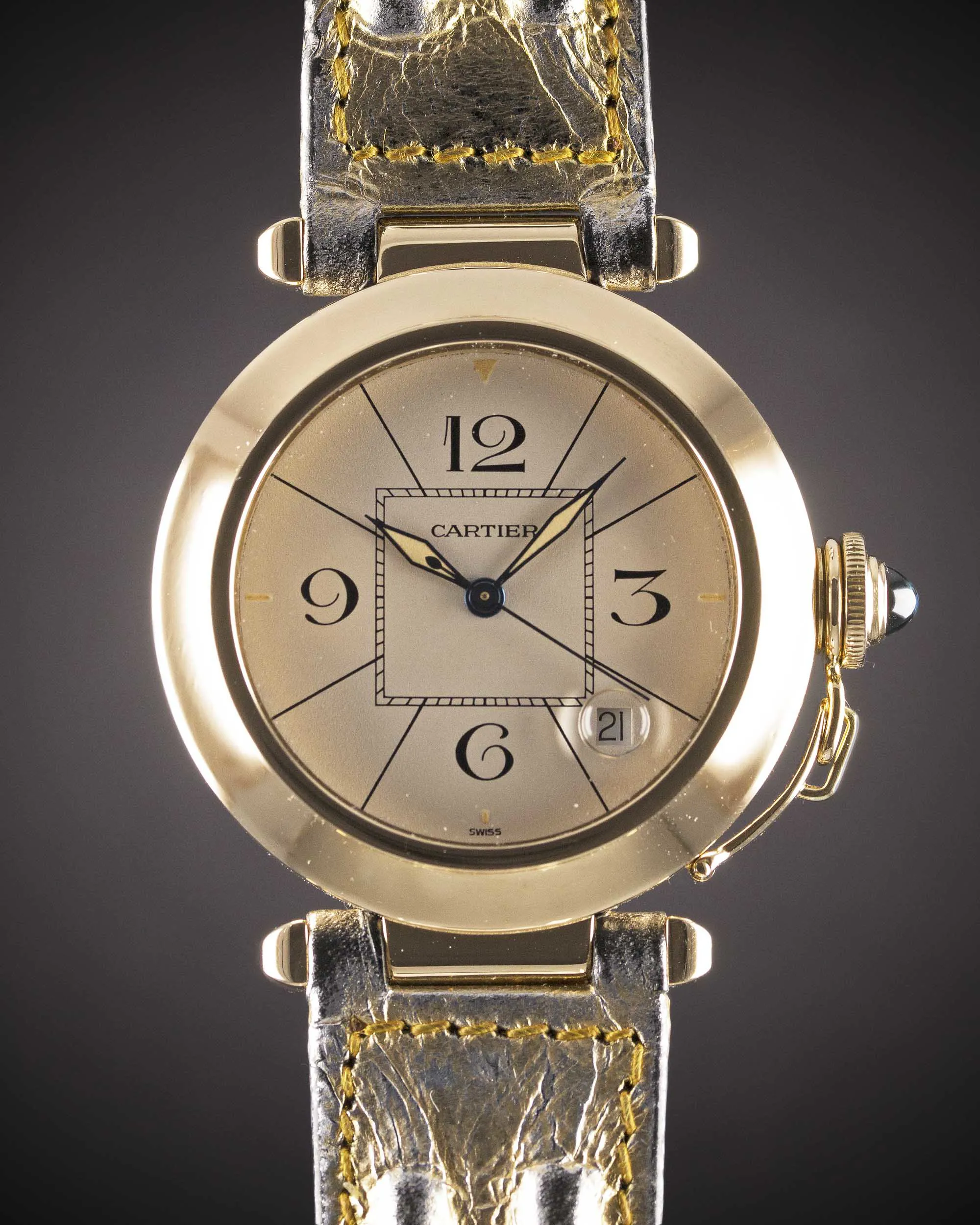 Cartier Pasha 1989 38mm Yellow gold Gold