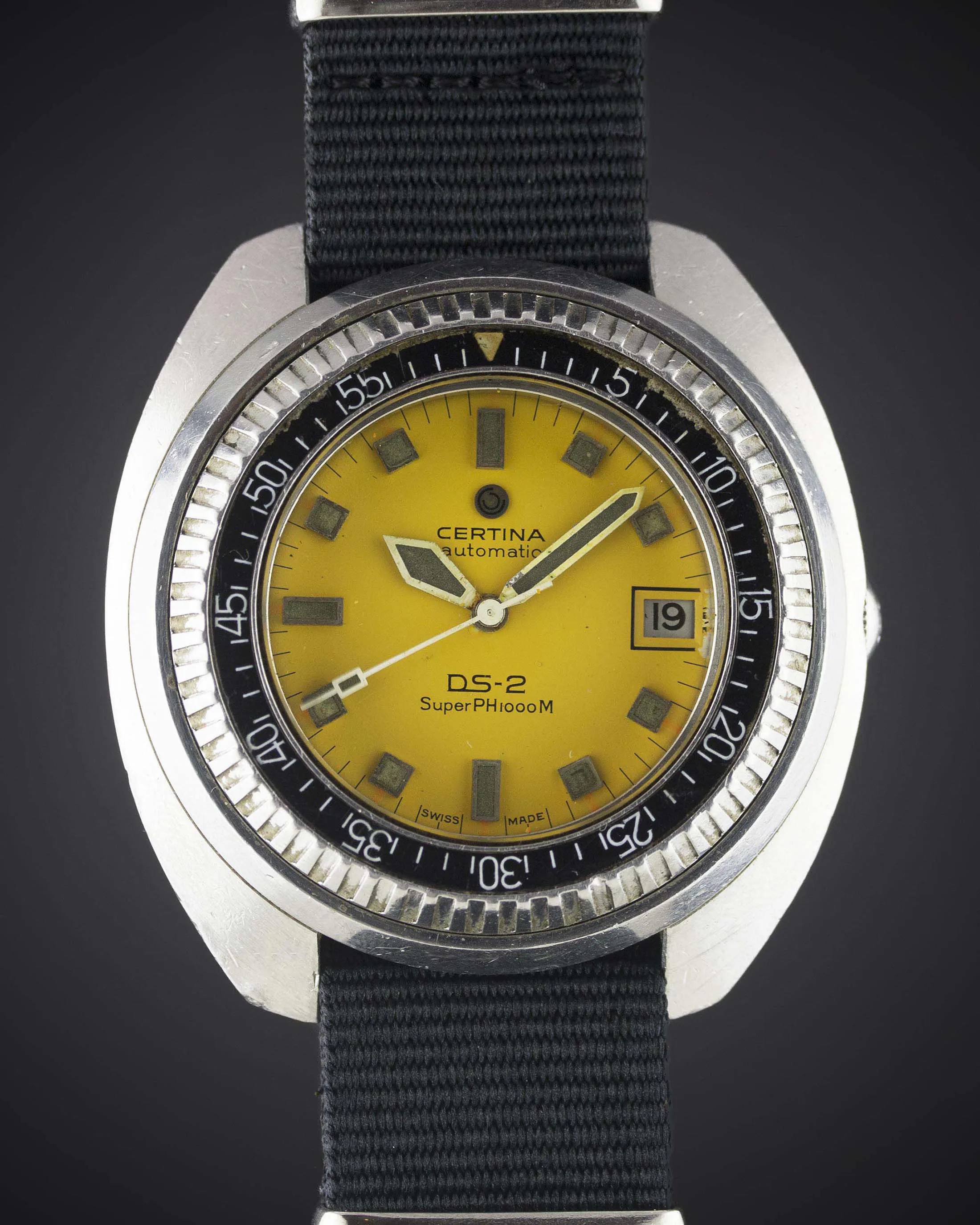 Certina DS-2 5801 302 45mm Stainless steel Yellow