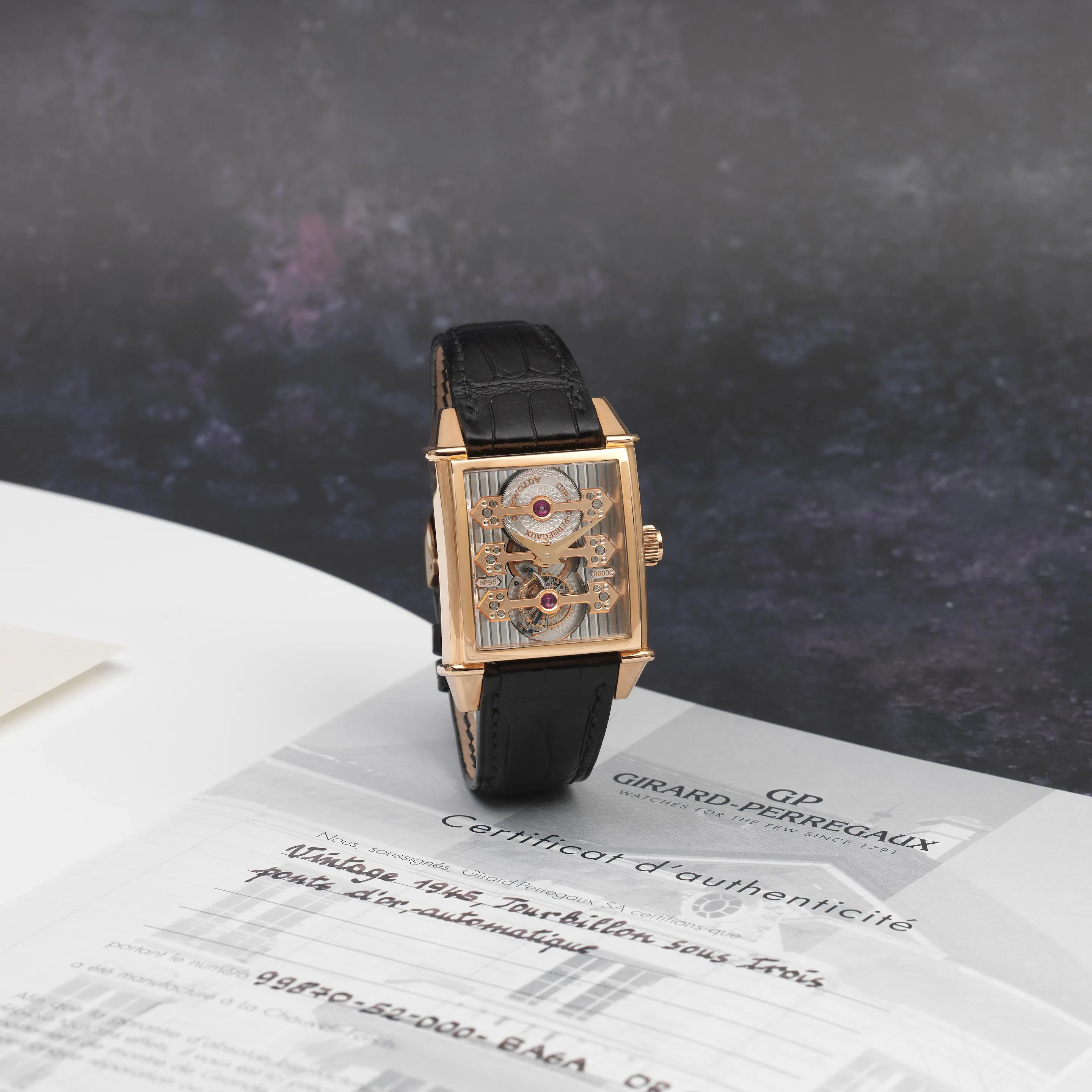 Girard-Perregaux Vintage 1945 9987 32mm Rose gold Silver