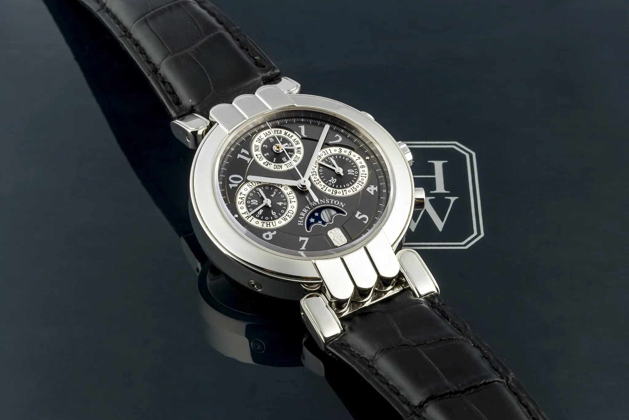 Harry Winston 200-MCAPC38P 38mm Platinum Gray