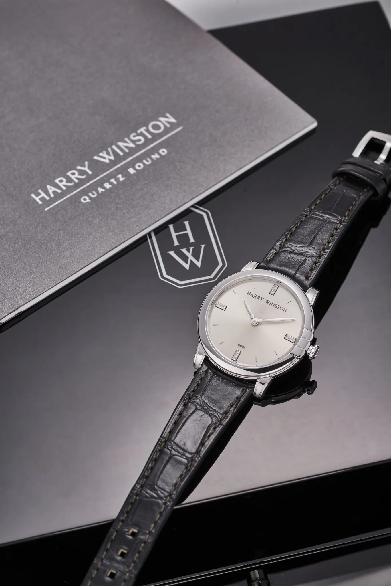Harry Winston Midnight 450/LQ32W 32mm White gold Silver