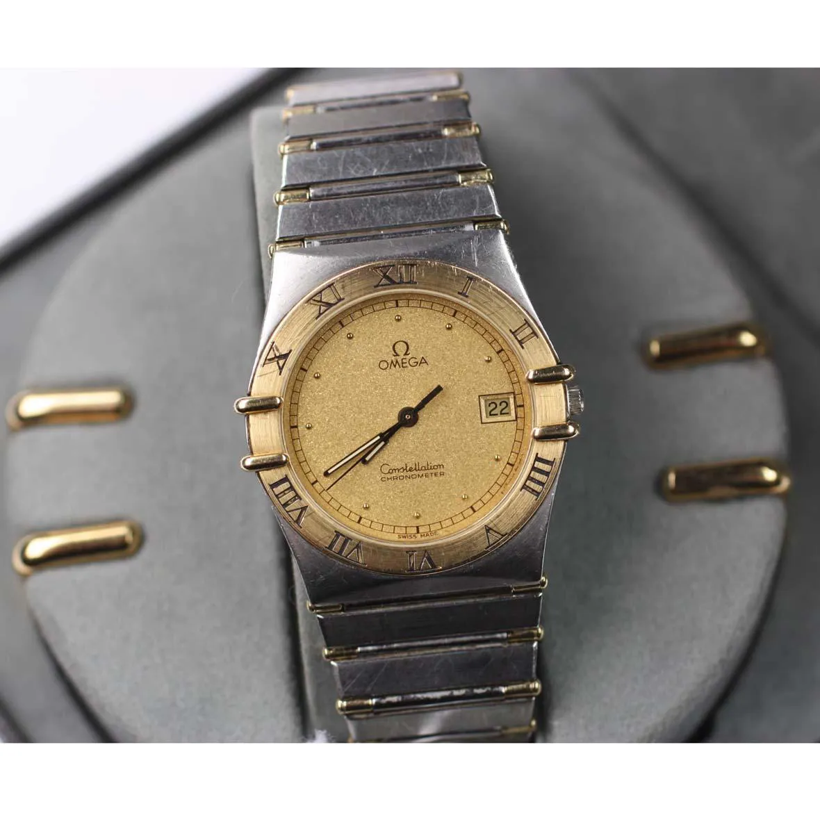 Omega Constellation 47441039 33mm Yellow gold and Stainless steel Champagne