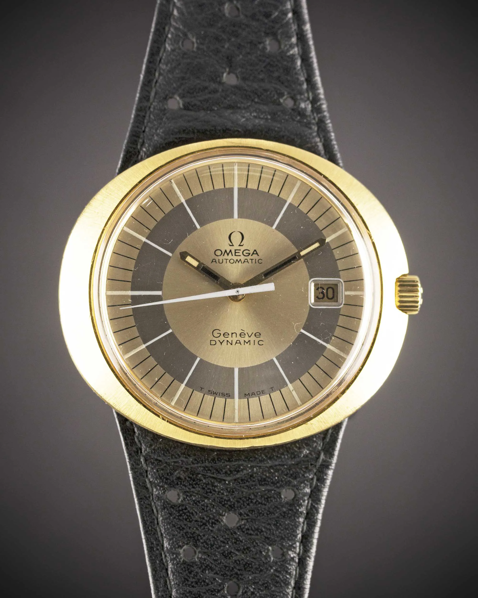 Omega Dynamic 41mm 18k gold Gold