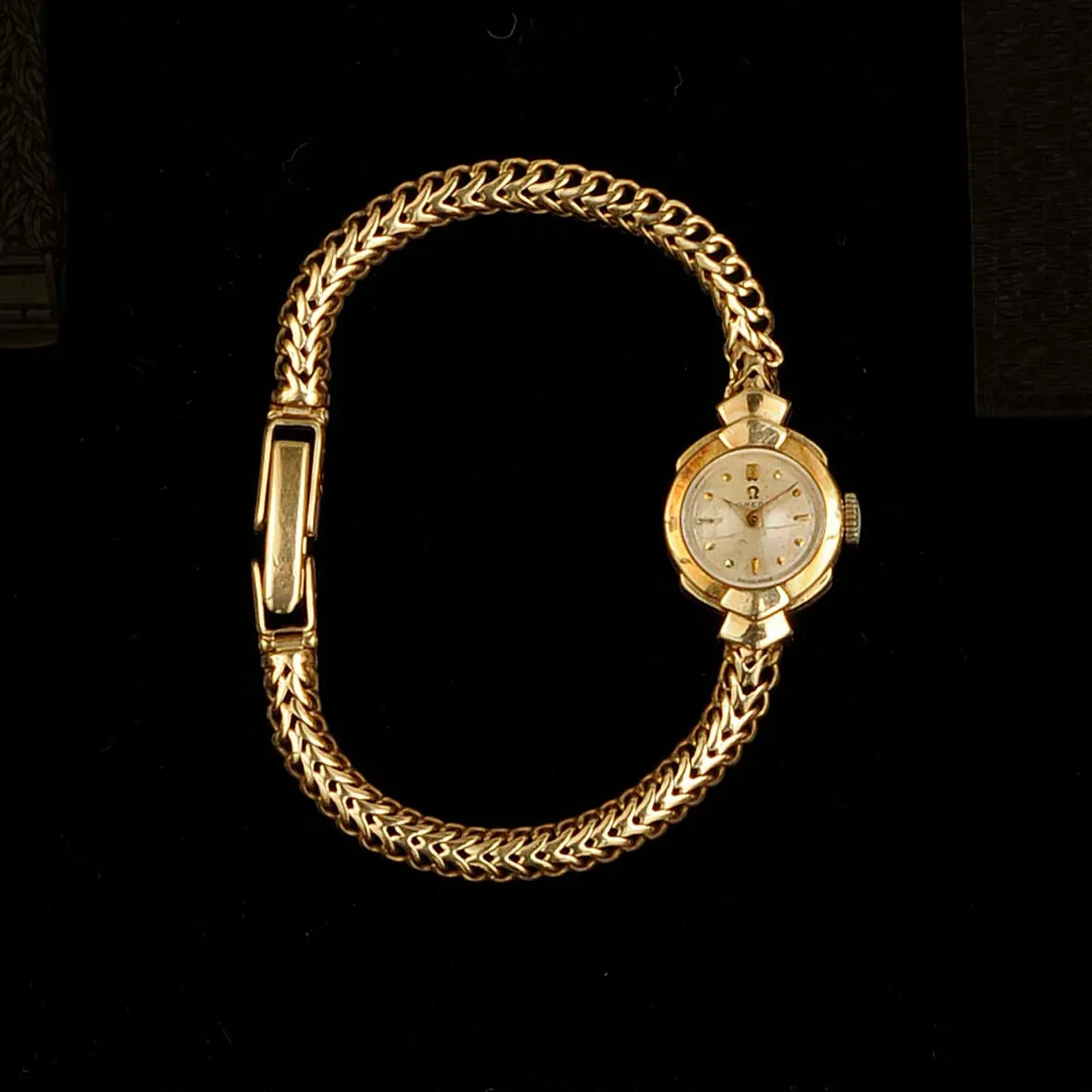 Omega 16mm Yellow gold Silver