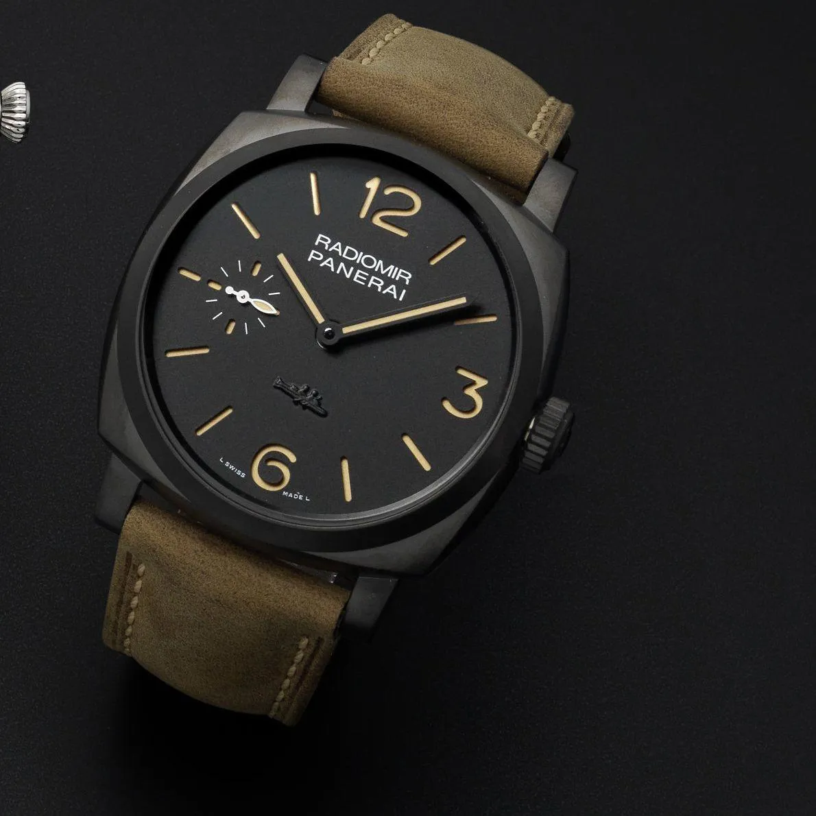 Panerai Special Editions PAM 00532 47mm DLC coated and stainless steel Black