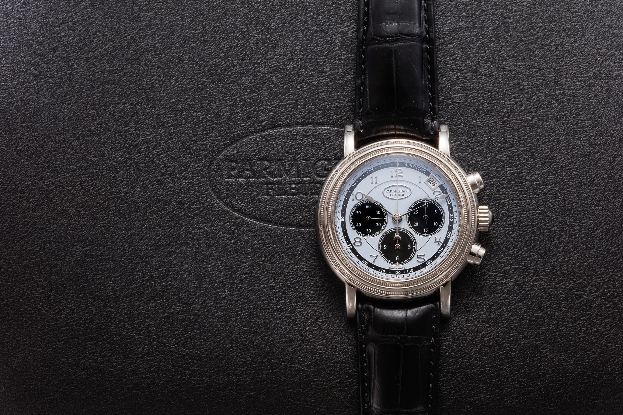 Parmigiani Fleurier Toric Chronograph 39mm White gold White and Black