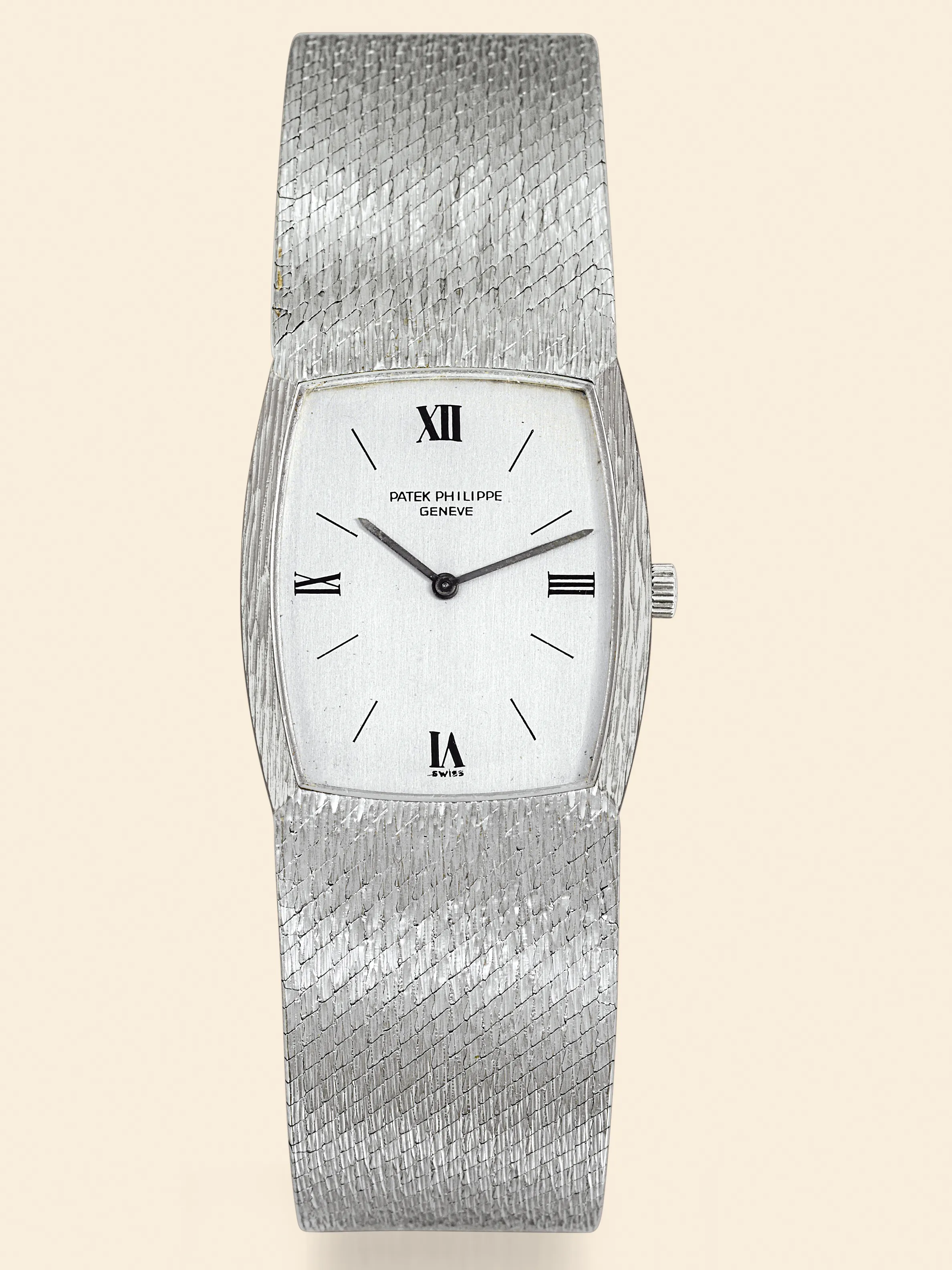 Patek Philippe Gondolo 3528/3 26mm White gold Brushed silver