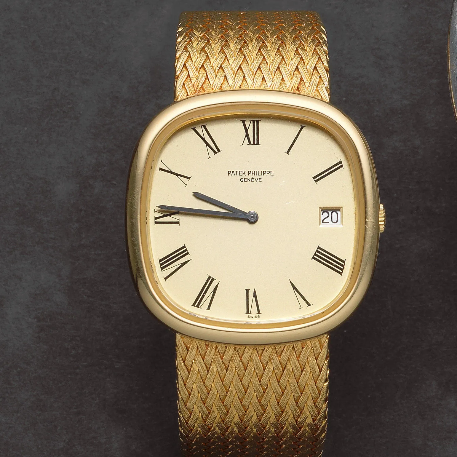 Patek Philippe 3604/2 36mm Yellow gold Champagne