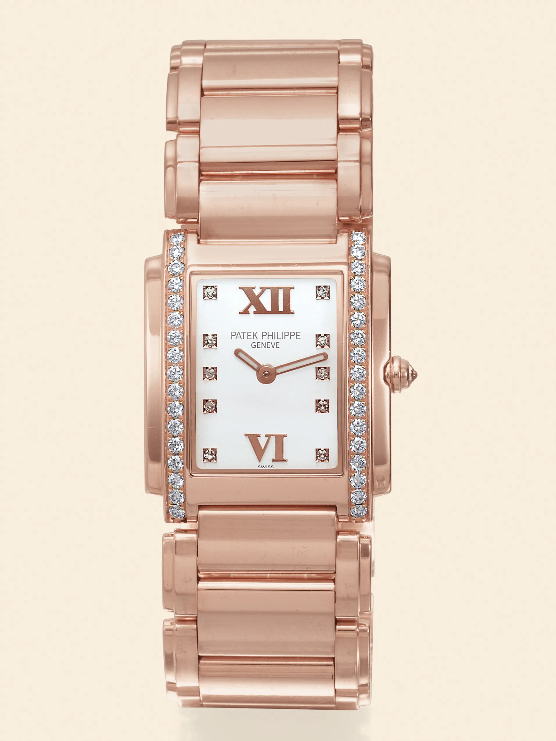 Patek Philippe 4910 11 25mm Rose gold White