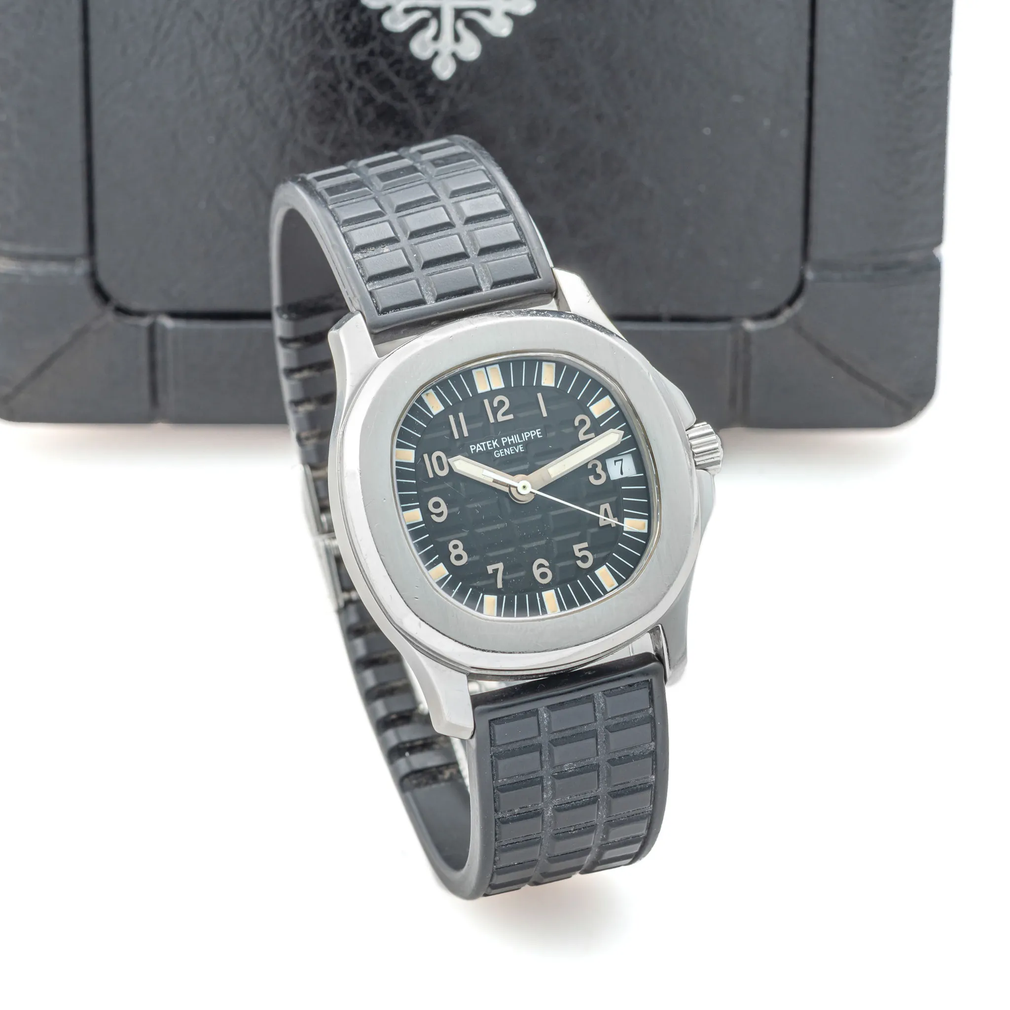 Patek Philippe Aquanaut 5060A 35mm Stainless steel Black