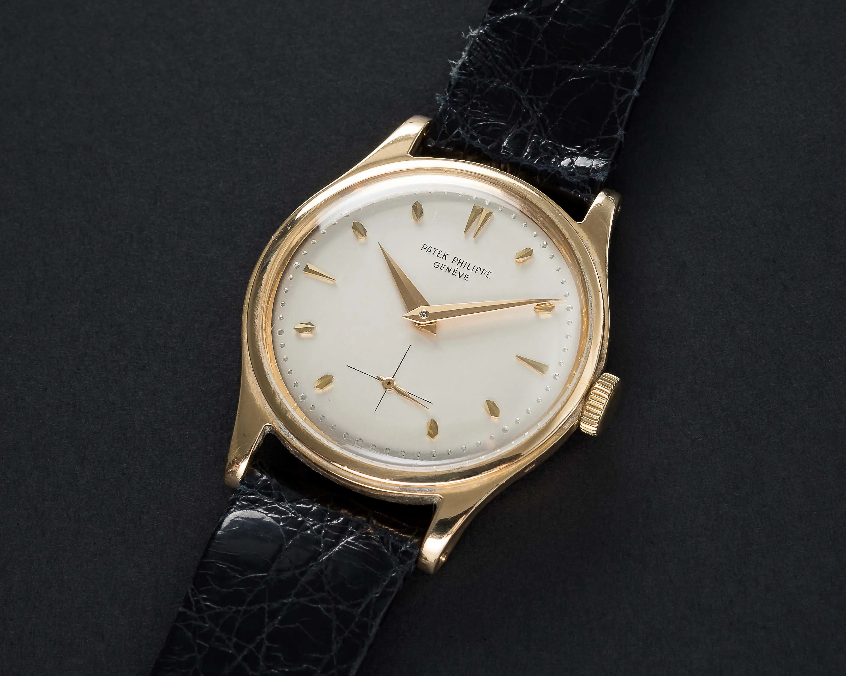 Patek Philippe Calatrava 2509 35mm Yellow gold White