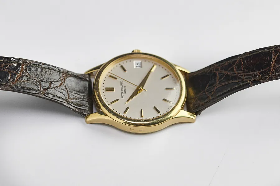 Patek Philippe Calatrava 3998 33.5mm Yellow gold Silver 2