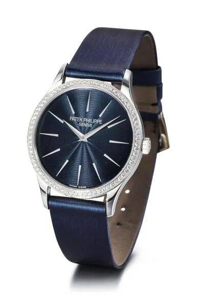 Patek Philippe Calatrava 4896G 33mm White gold Blue 1