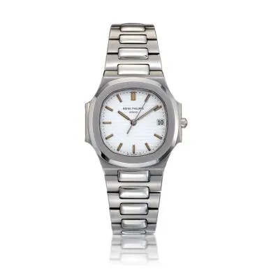 Patek Philippe Nautilus 3900/1 32mm Stainless steel White