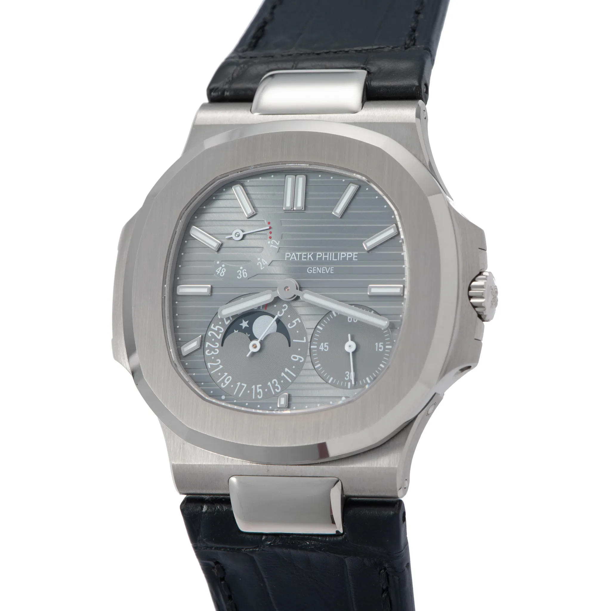 Patek Philippe Nautilus 5712g 40mm White gold Silver