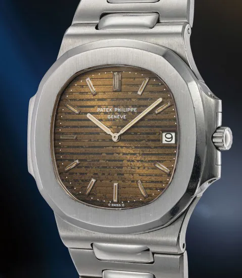 Patek Philippe Nautilus 3700/1 40mm Stainless steel Tropical