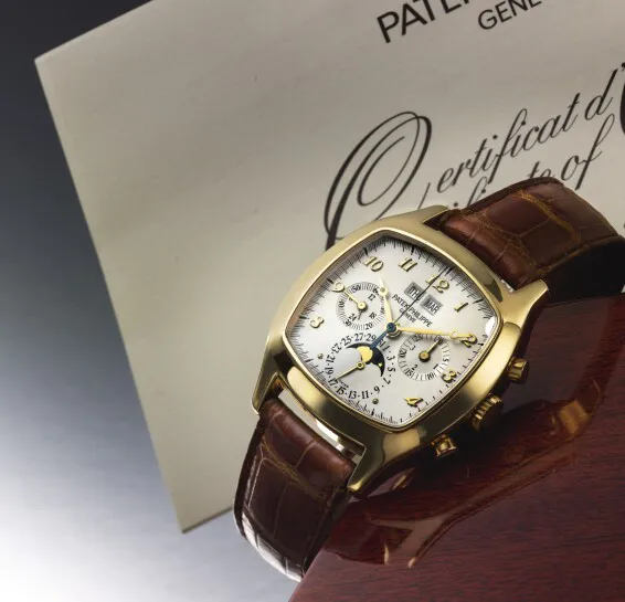 Patek Philippe Perpetual Calendar Chronograph 5020 37mm Yellow gold Silver