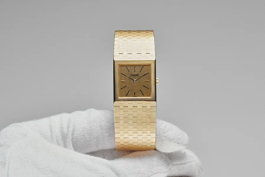 Piaget 9131C4 23mm Yellow gold Champagne 1