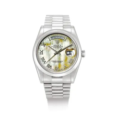 Rolex Day-Date 36 118209 36mm White gold Mother-of-pearl