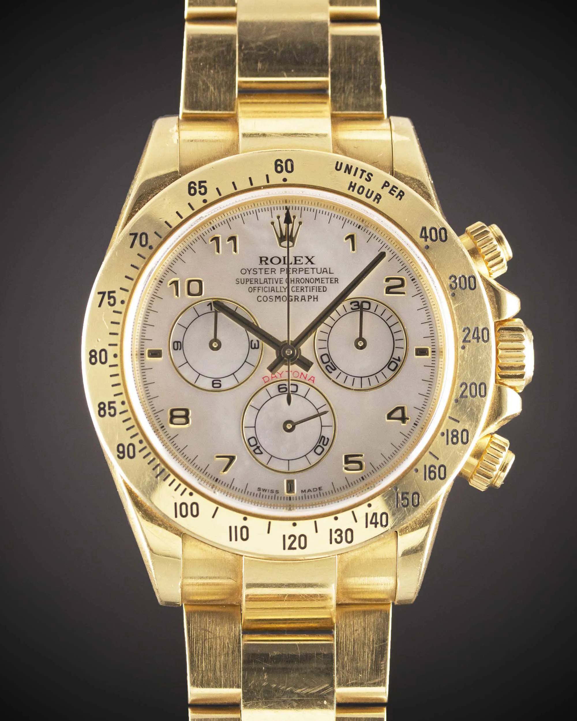 Rolex Daytona 116528 40mm 18k solid yellow gold Pearl 2