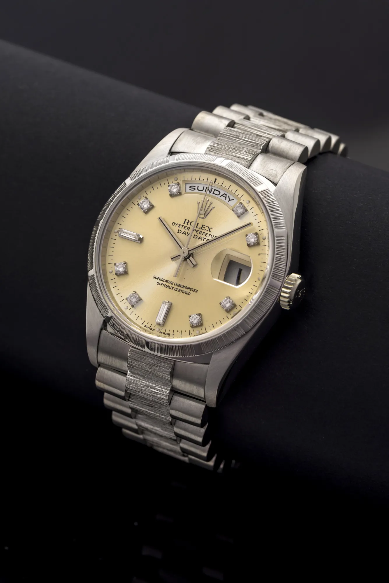 Rolex Day-Date 36 18296 36mm Platinum Beige