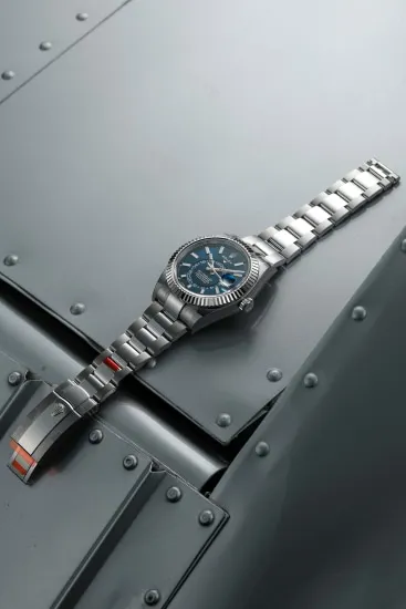 Rolex Sky-Dweller 326934 42mm White gold Blue