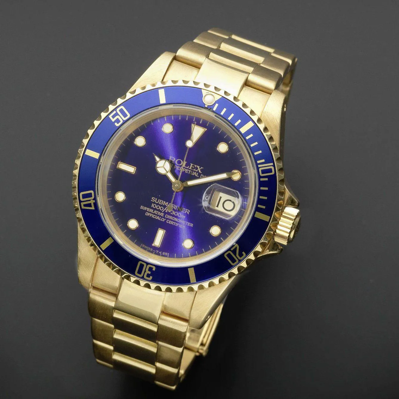 Rolex Submariner 16618 40mm 18ct gold Blue