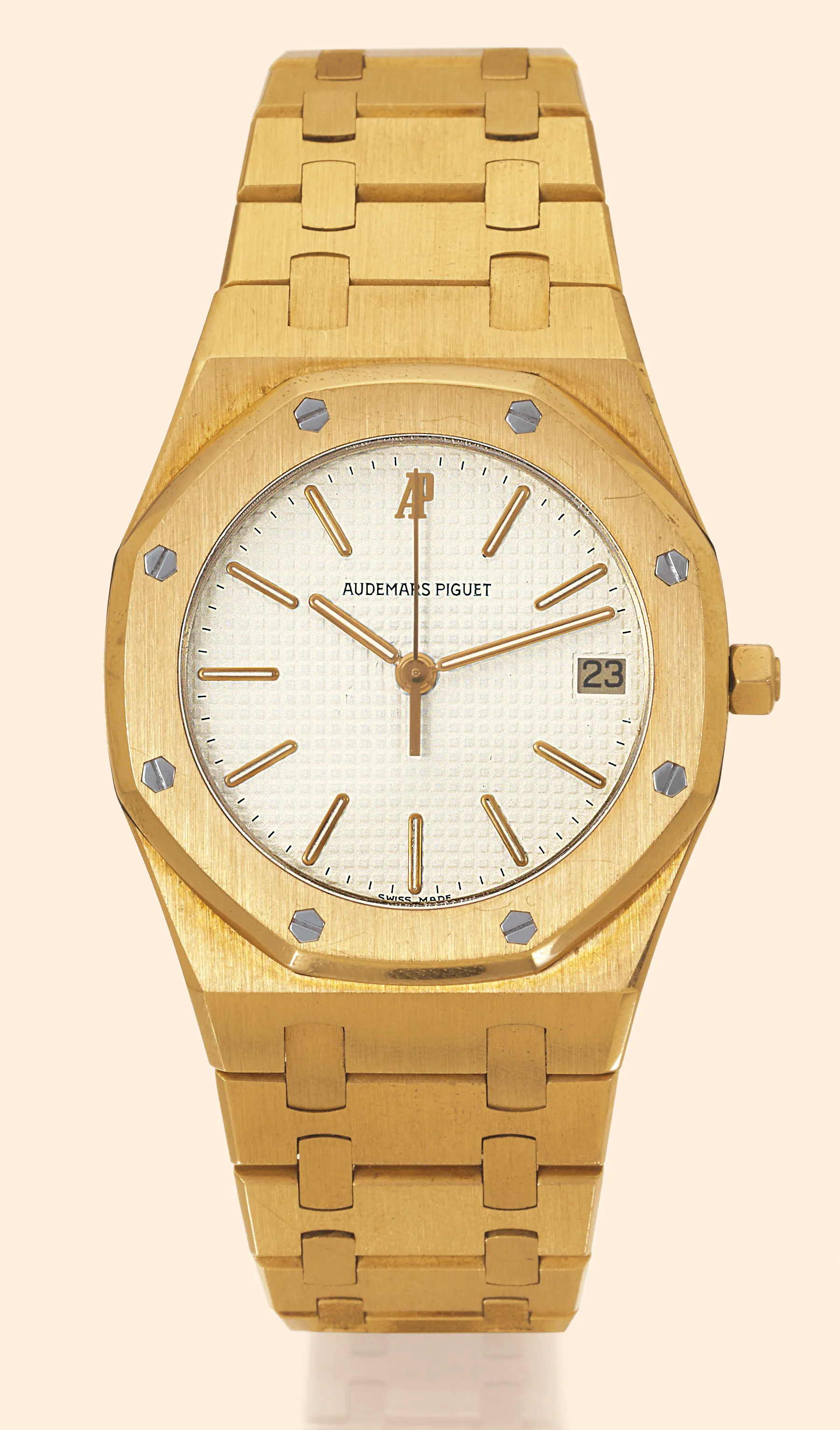 Audemars Piguet Royal Oak 20mm 18k yellow gold Mother-of-pearl