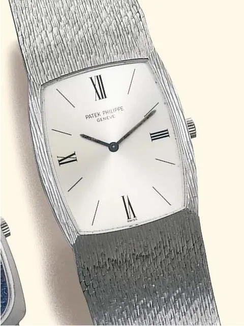 Patek Philippe Gondolo 3528/3 26mm White gold Silver