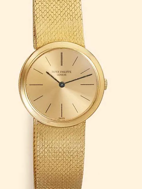 Patek Philippe Calatrava 3338/1 25mm Yellow gold Champagne