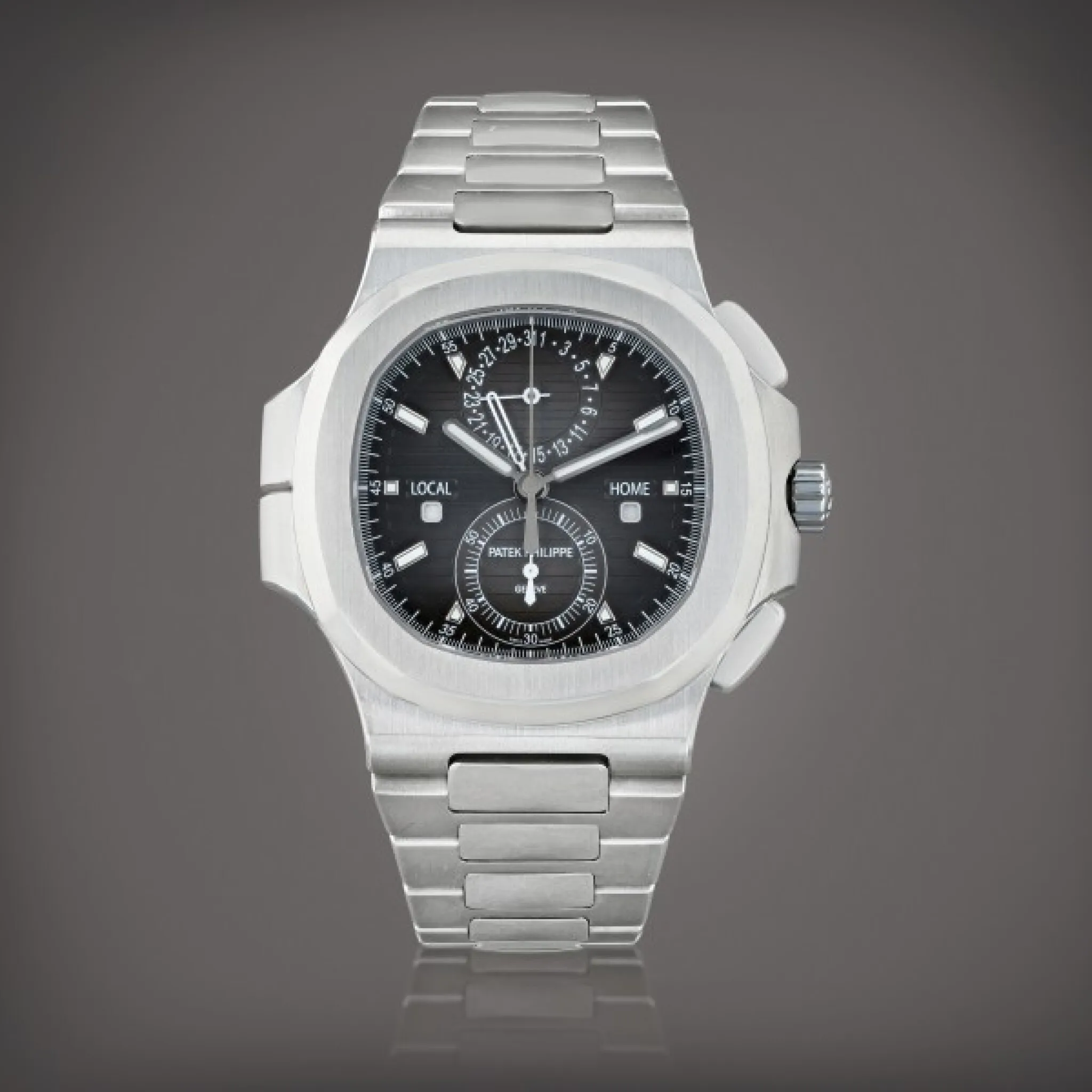 Patek Philippe Nautilus 5990 40.5mm Stainless steel Black