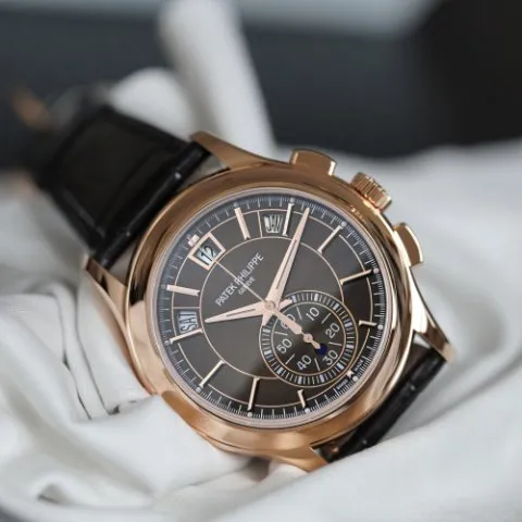 Patek Philippe Annual Calendar Chronograph 5905R-001 42mm Rose gold Brown