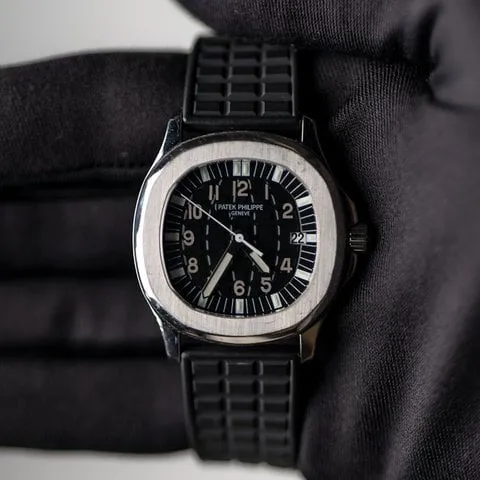 Patek Philippe Aquanaut 5064A-001 36mm Stainless steel Black