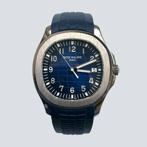 Patek Philippe Aquanaut 5168G 42mm White gold Blue