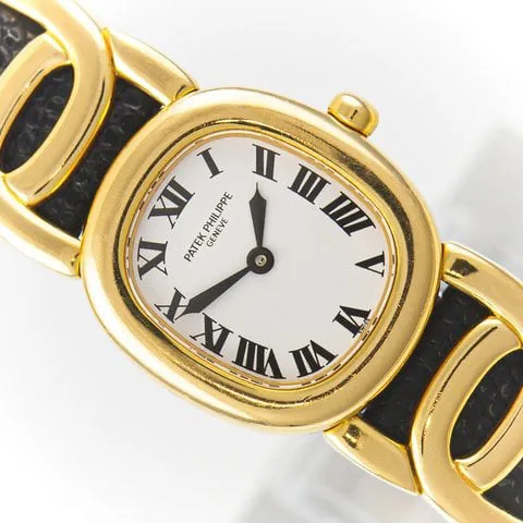 Patek Philippe Golden Ellipse 4830J 23mm Yellow gold White