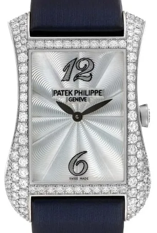 Patek Philippe Gondolo 4972G 39mm White gold