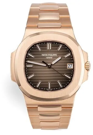 Patek Philippe Nautilus 5711/1R-001 40mm Rose gold Brown