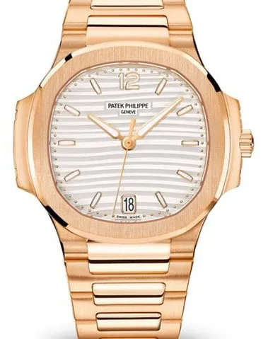 Patek Philippe Nautilus 7118/1R-010 35mm Rose gold Brown