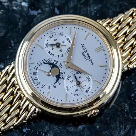 Patek Philippe Perpetual Calendar 3945 36mm Yellow gold Silver