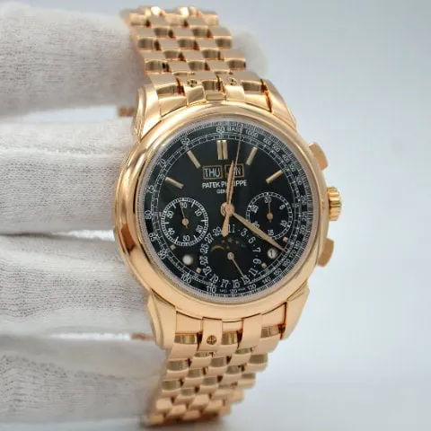 Patek Philippe Perpetual Calendar Chronograph 5270/1R-001 41mm Rose gold Black