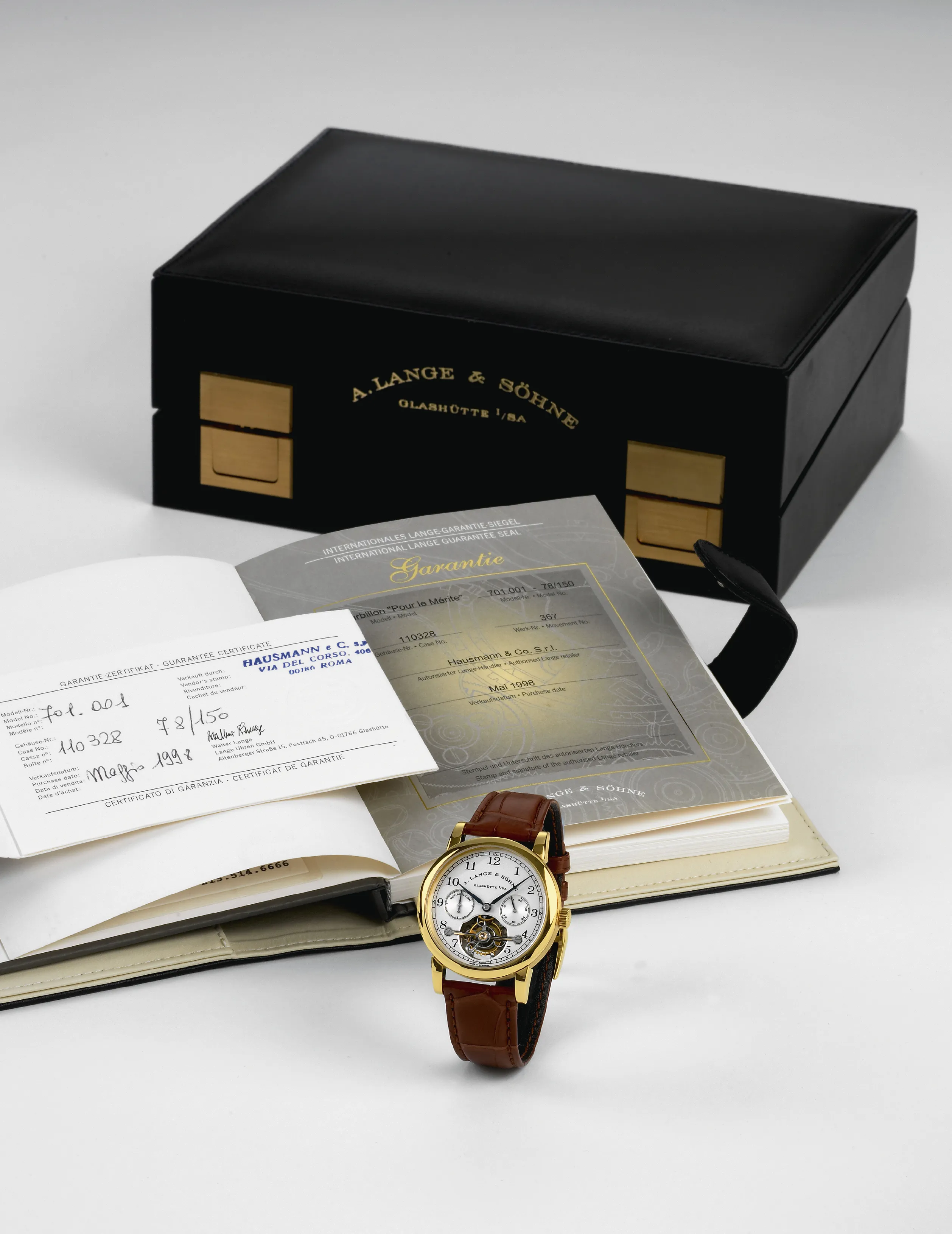 A. Lange & Söhne 701.001 38mm Yellow gold Silver