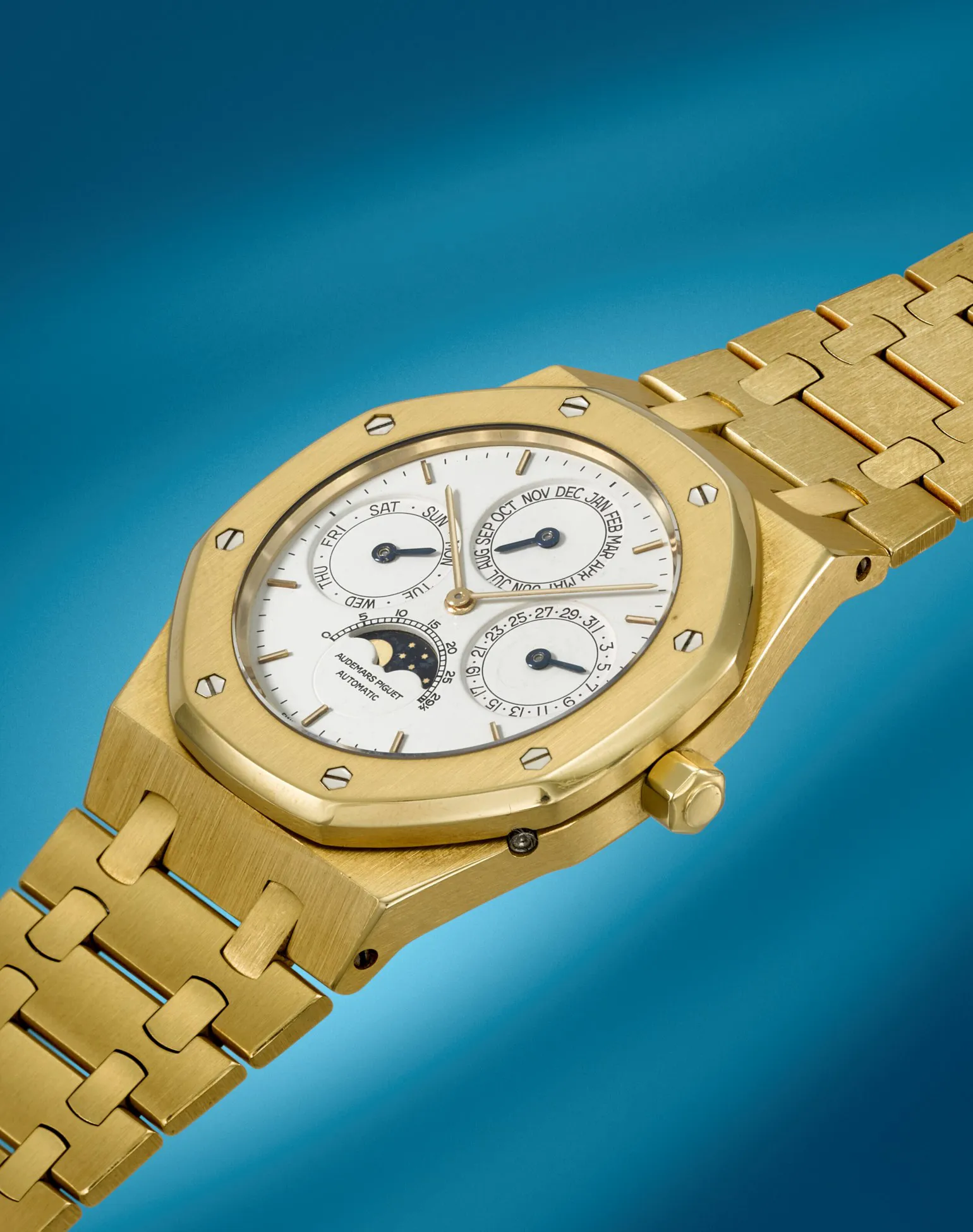 Audemars Piguet Royal Oak 25654BA 39mm Yellow gold White 1