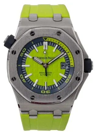 Audemars Piguet Royal Oak Offshore Diver 15710ST.OO.A038CA.01 42mm Stainless steel Green