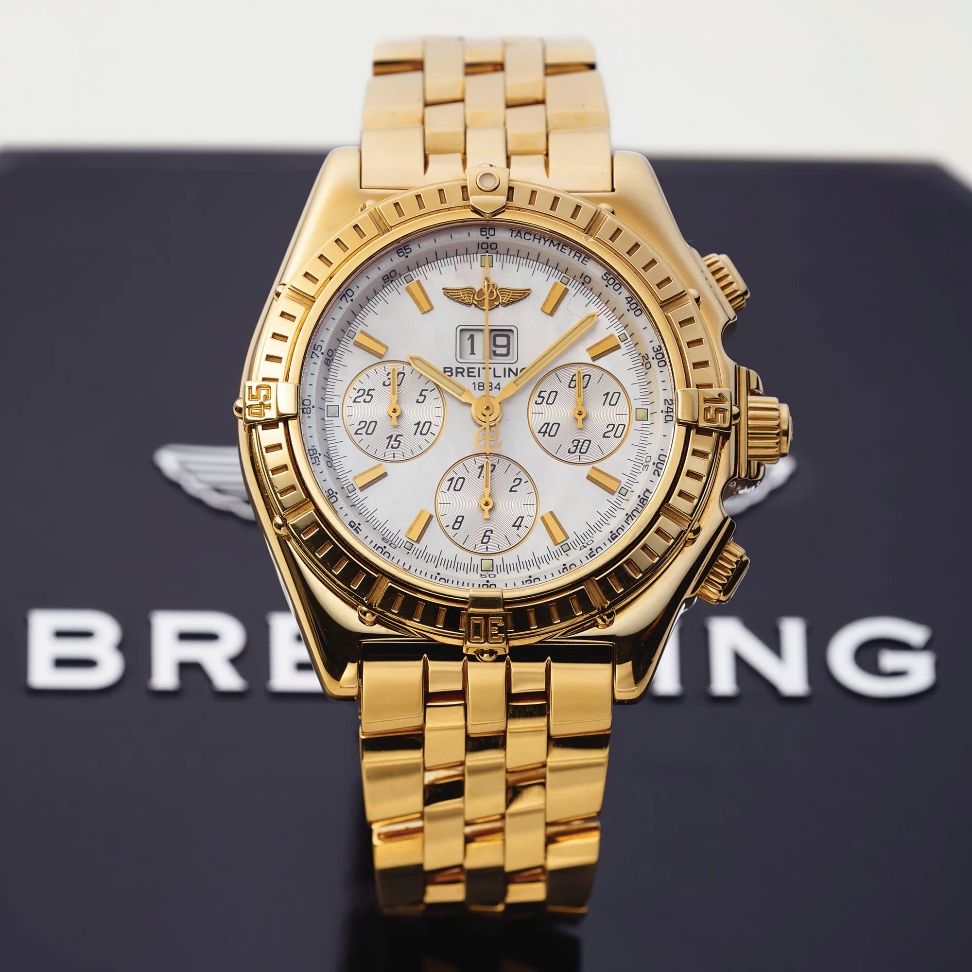 Breitling Windrider K44355 44mm Yellow gold White